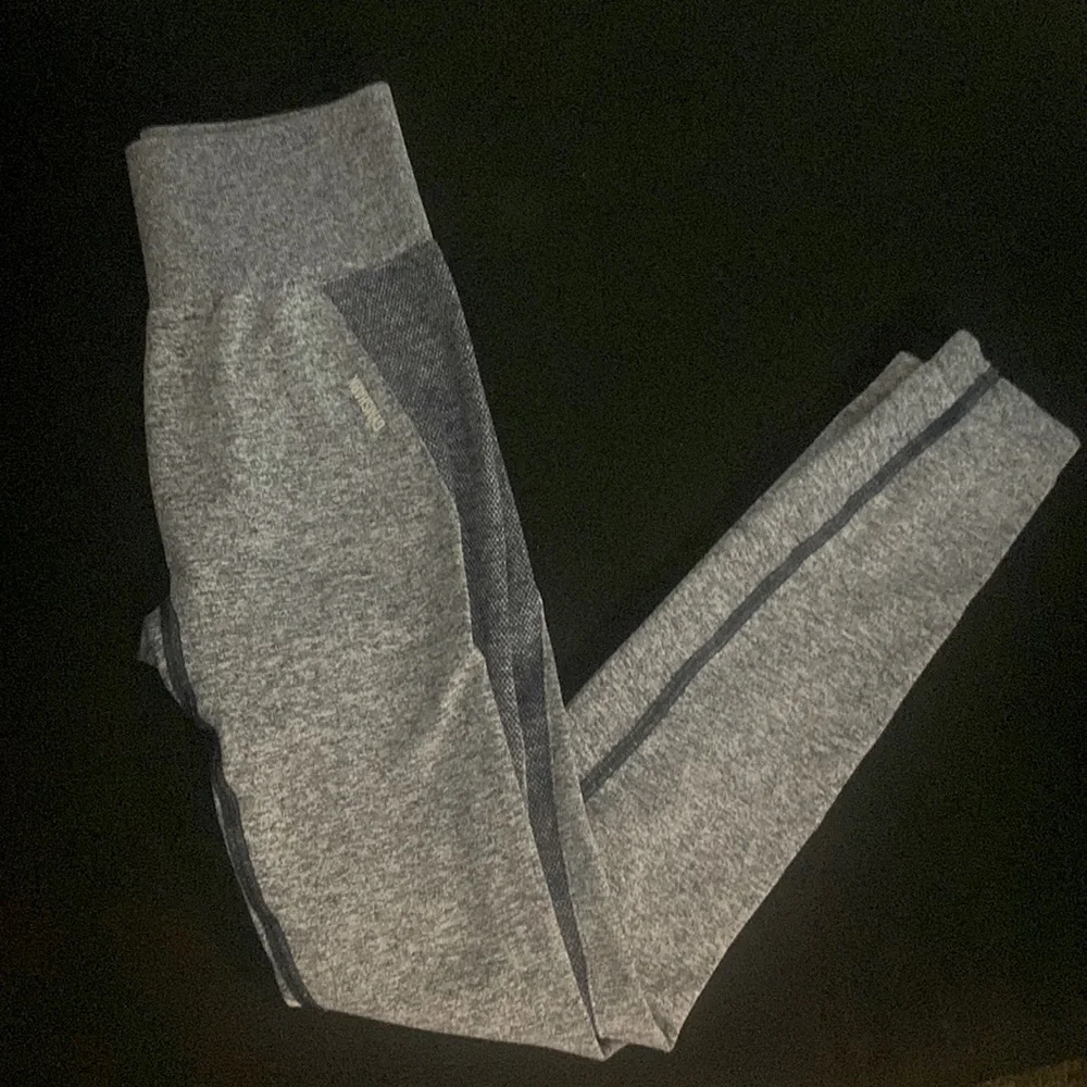 Never worn gymshark leggings - Picture 1 of 2